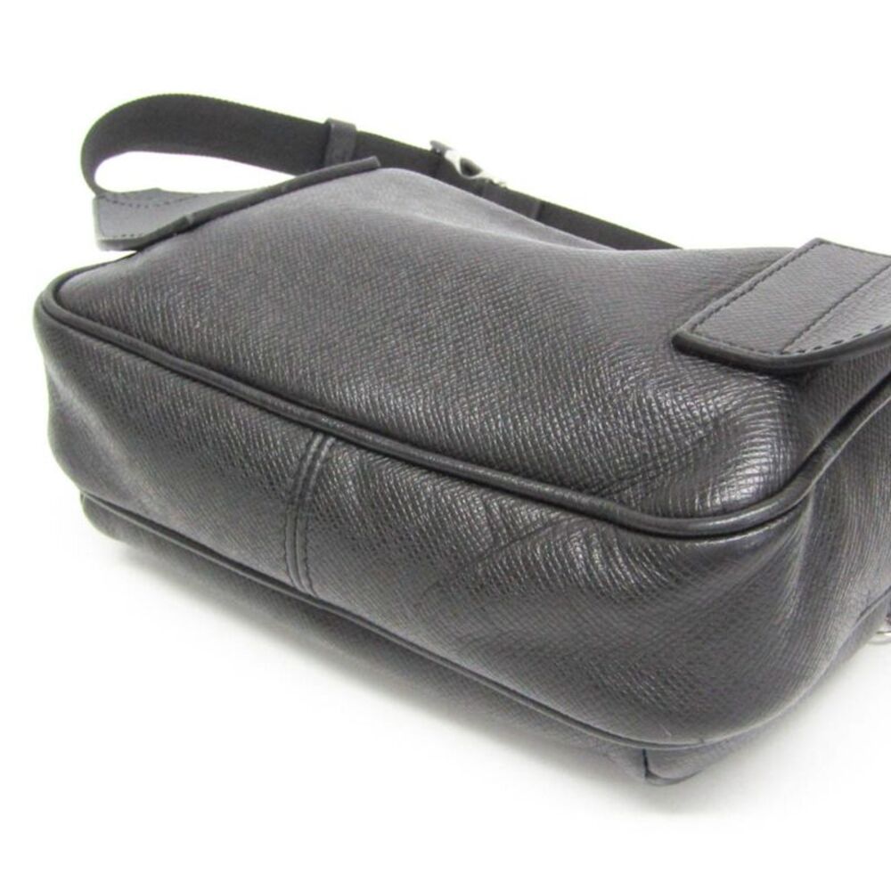 Louis Vuitton Outdoor Black Leather Shoulder Bag (Pre-Owned) - Picture 3 of 10